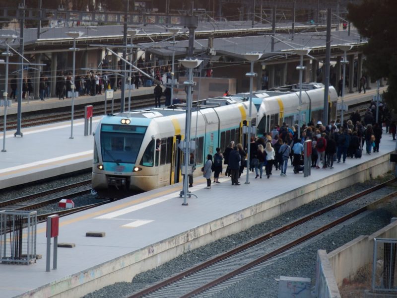 Στάση εργασίας στα τρένα και το προαστιακό για σήμερα από την Πανελλήνια Ένωση Προσωπικού Έλξης